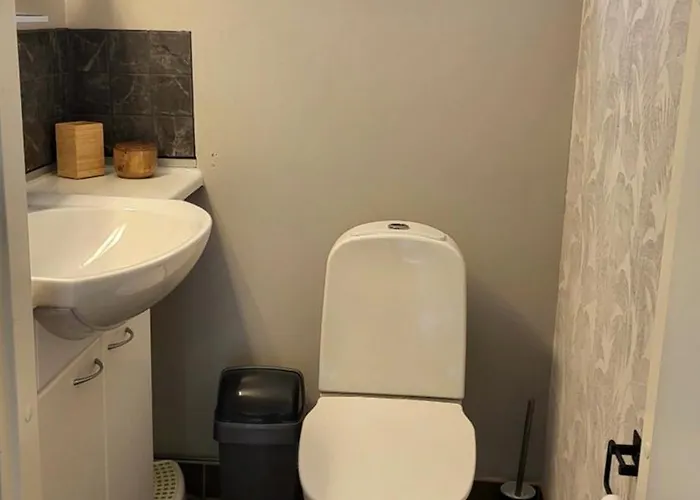 Tahkon Alppitalossa * تاكوفوري